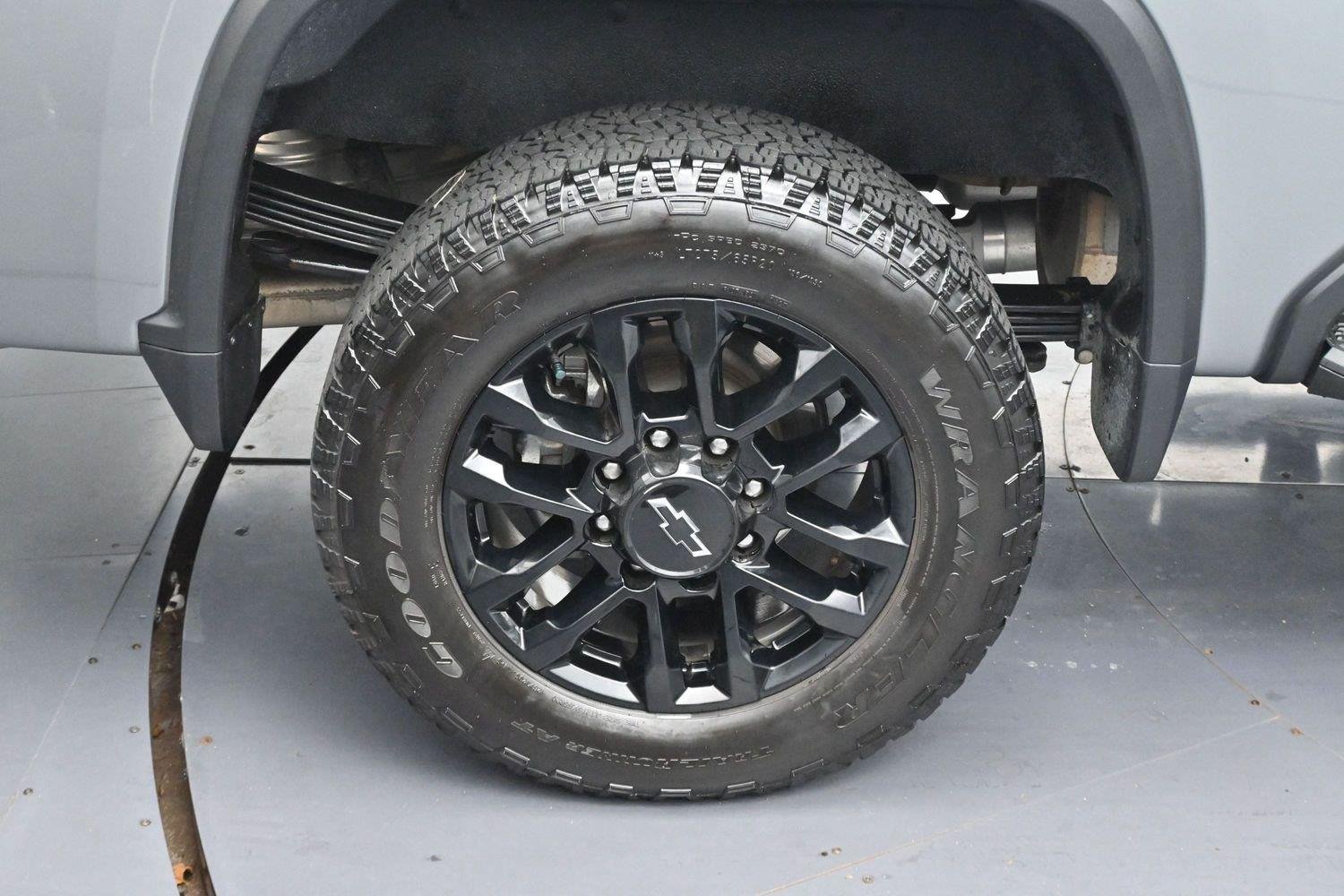 Used 2025 Sterling Gray Metallic Chevrolet Custom image 34