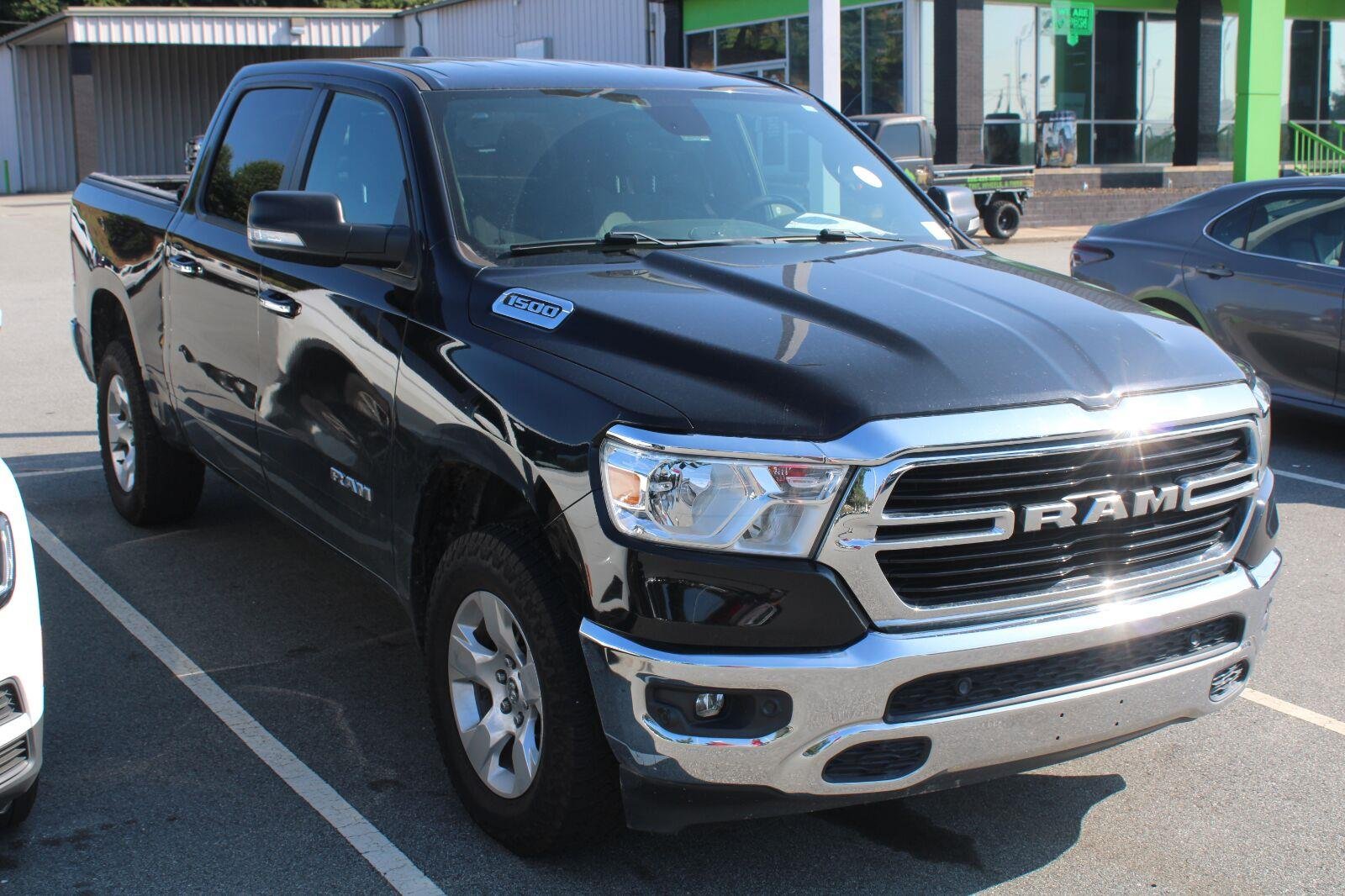 Used 2019 Diamond Black Crystal Pearlcoat Ram Big Horn/Lone Star image 3