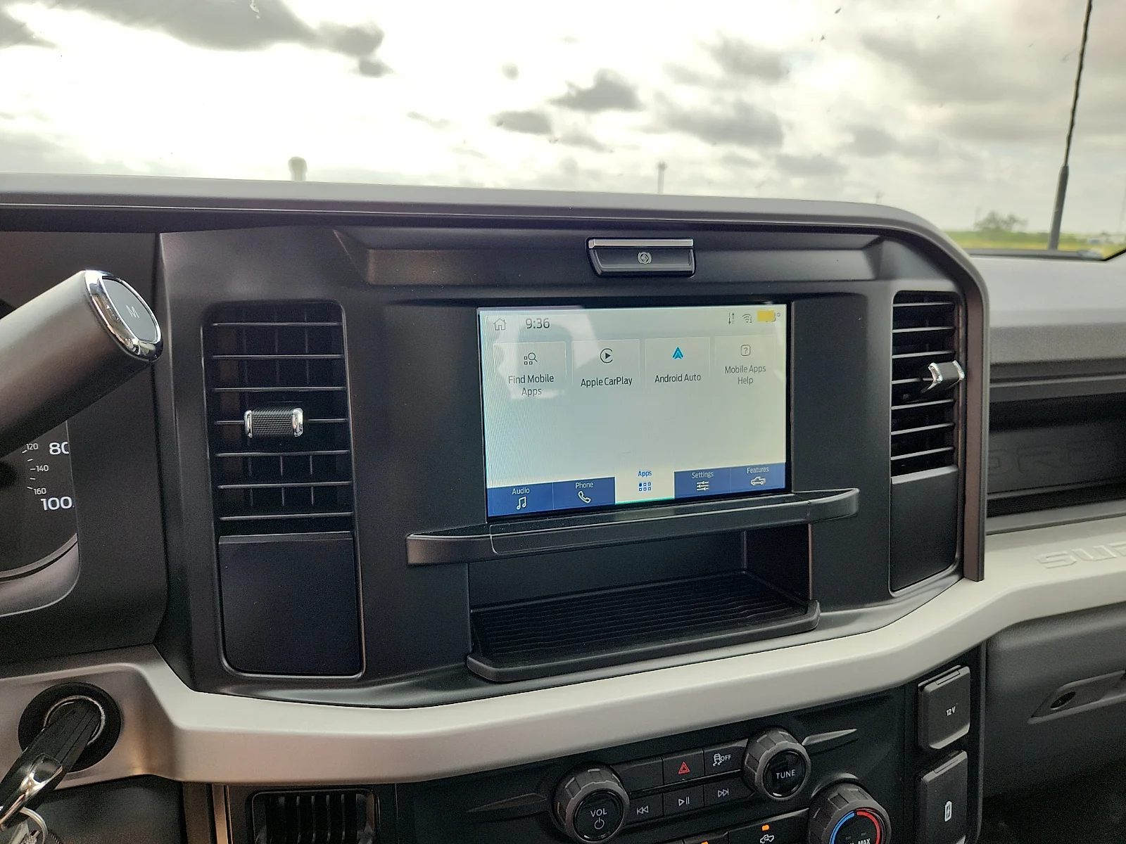 New 2026 Oxford White Ford F-250® XL image 24