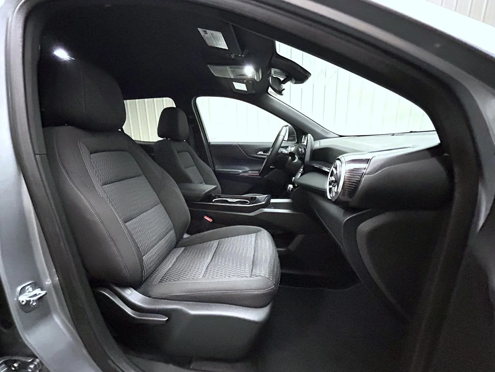 Used 2025 Gray Chevrolet LT image 15