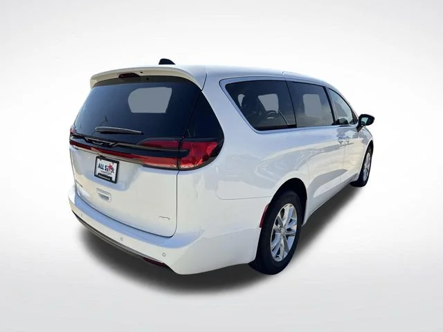 New 2027 Bright White Clear-Coat Exterior Paint Chrysler Select image 8