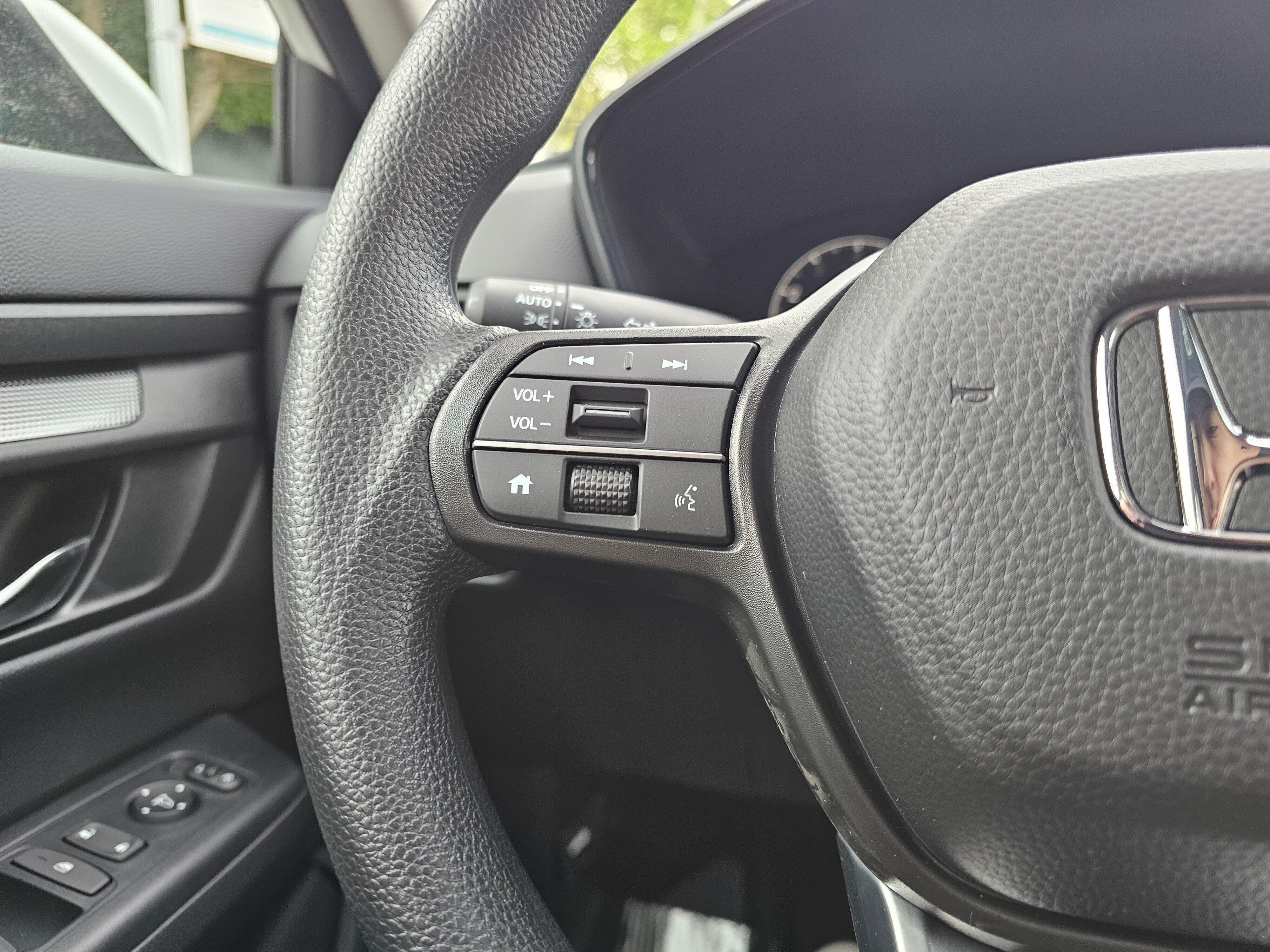 New 2026 Platinum White Pearl Honda EX image 32