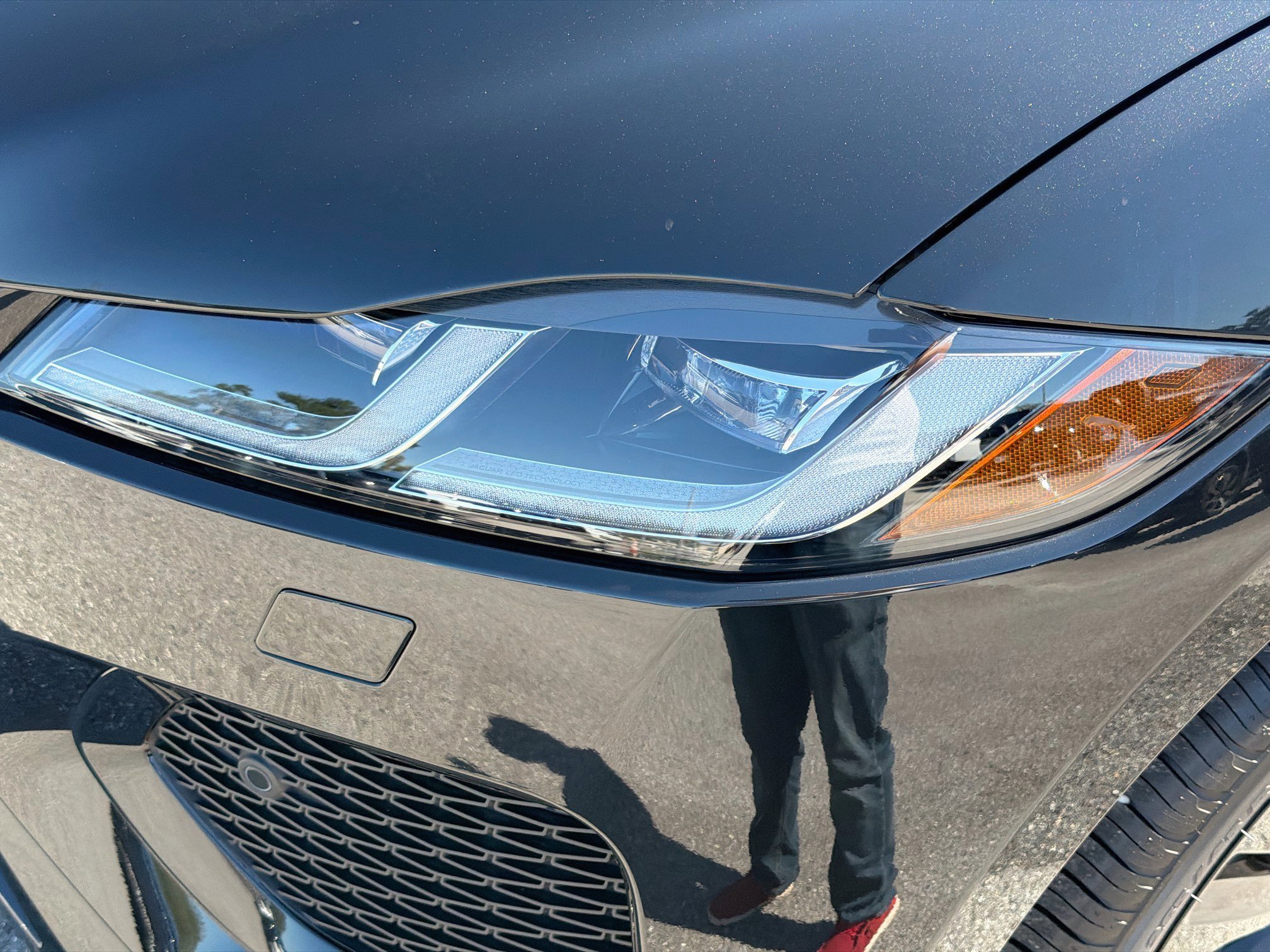 2026 Jaguar F-Pace R-Dynamic S - Photo 9