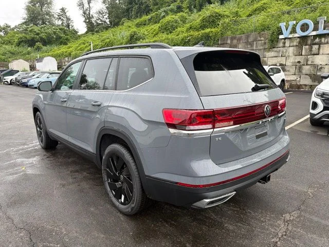 New 2026 Gray Volkswagen 2.0T SE w/Technology image 7