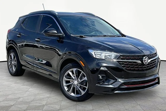 Used 2022 Black Buick Select image 11
