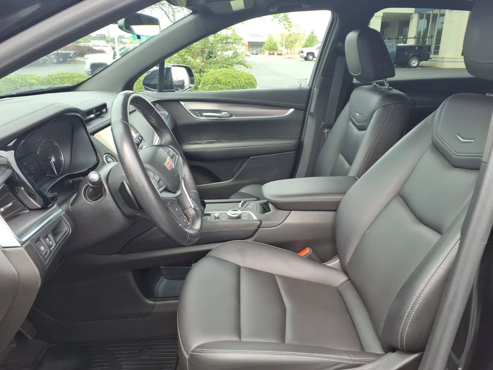 Used 2023 Stellar Black Metallic Cadillac FWD Luxury image 25