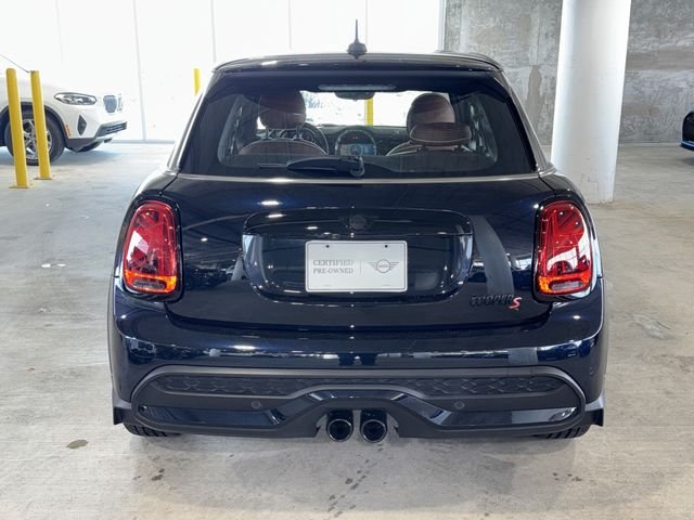 Used 2024 Black Metallic MINI Iconic image 7
