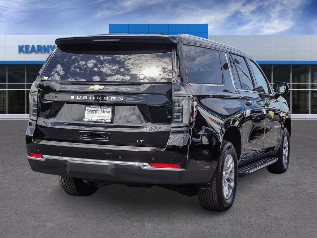 2026 Chevrolet Suburban LT - Photo 6