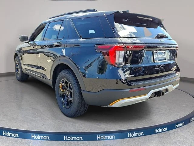 New 2026 Agate Black Metallic Ford Tremor image 4