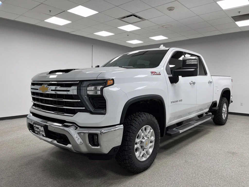 Used 2026 White Chevrolet LTZ image 4