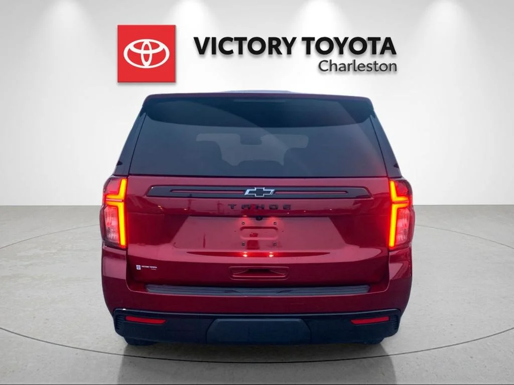 Used 2023 Red Chevrolet Z71 image 4