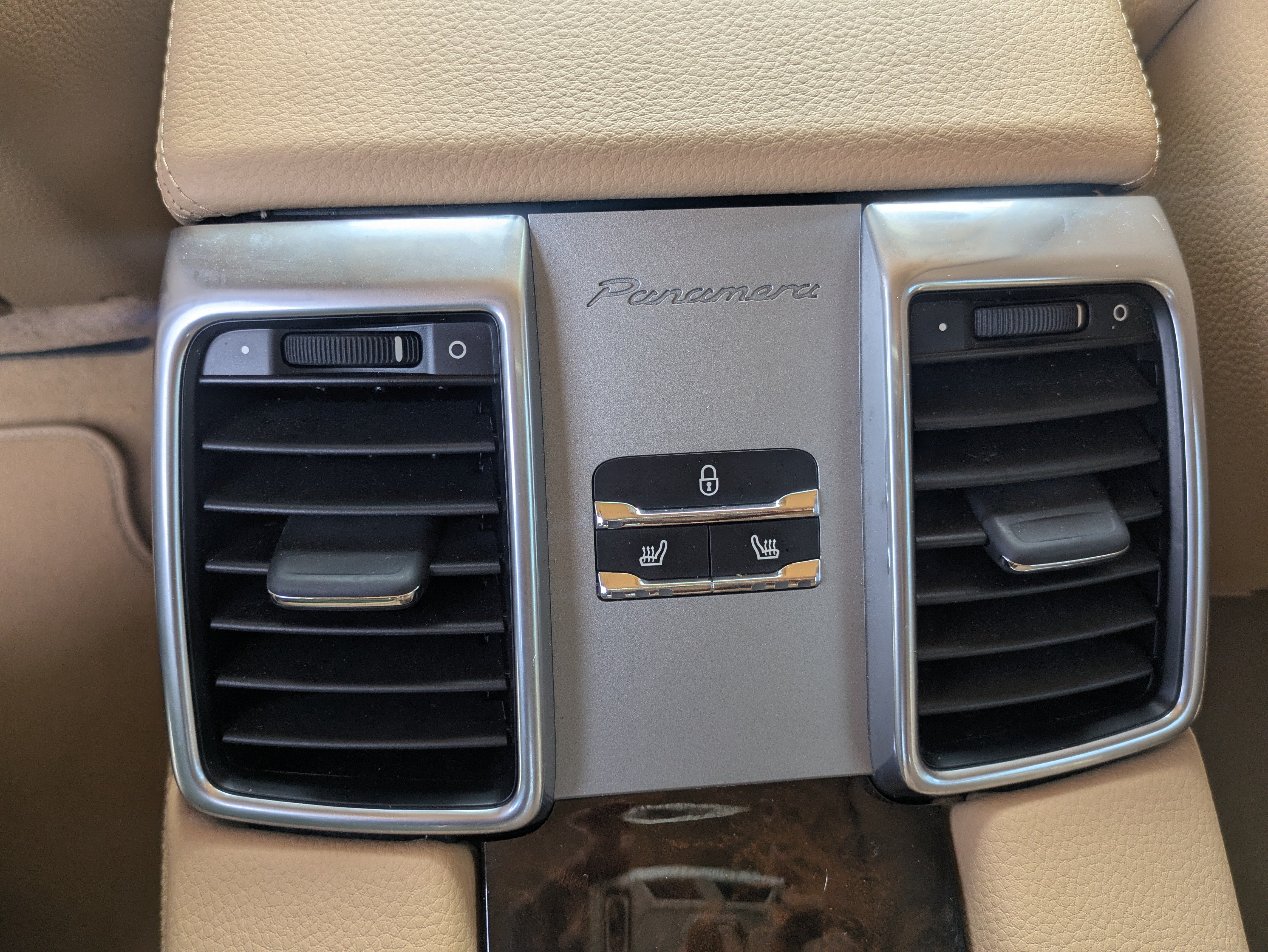 Used 2016 Night Blue Metallic Porsche 4 image 13