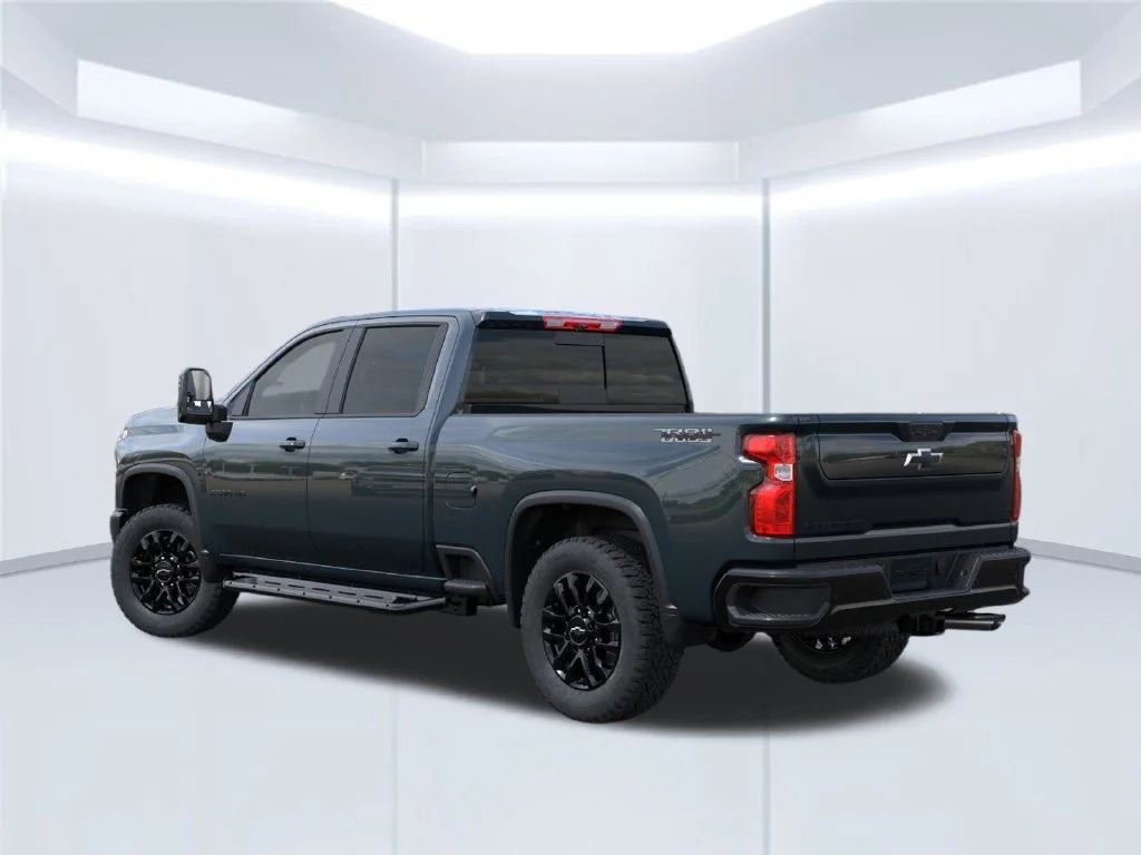 New 2026 Cypress Gray Chevrolet LT image 5