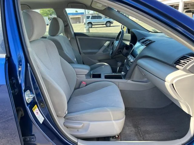 Used 2011 Blue Ribbon Metallic Toyota LE image 9