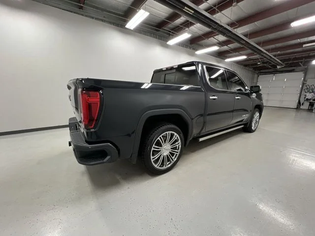 Used 2020 Black GMC Denali image 8