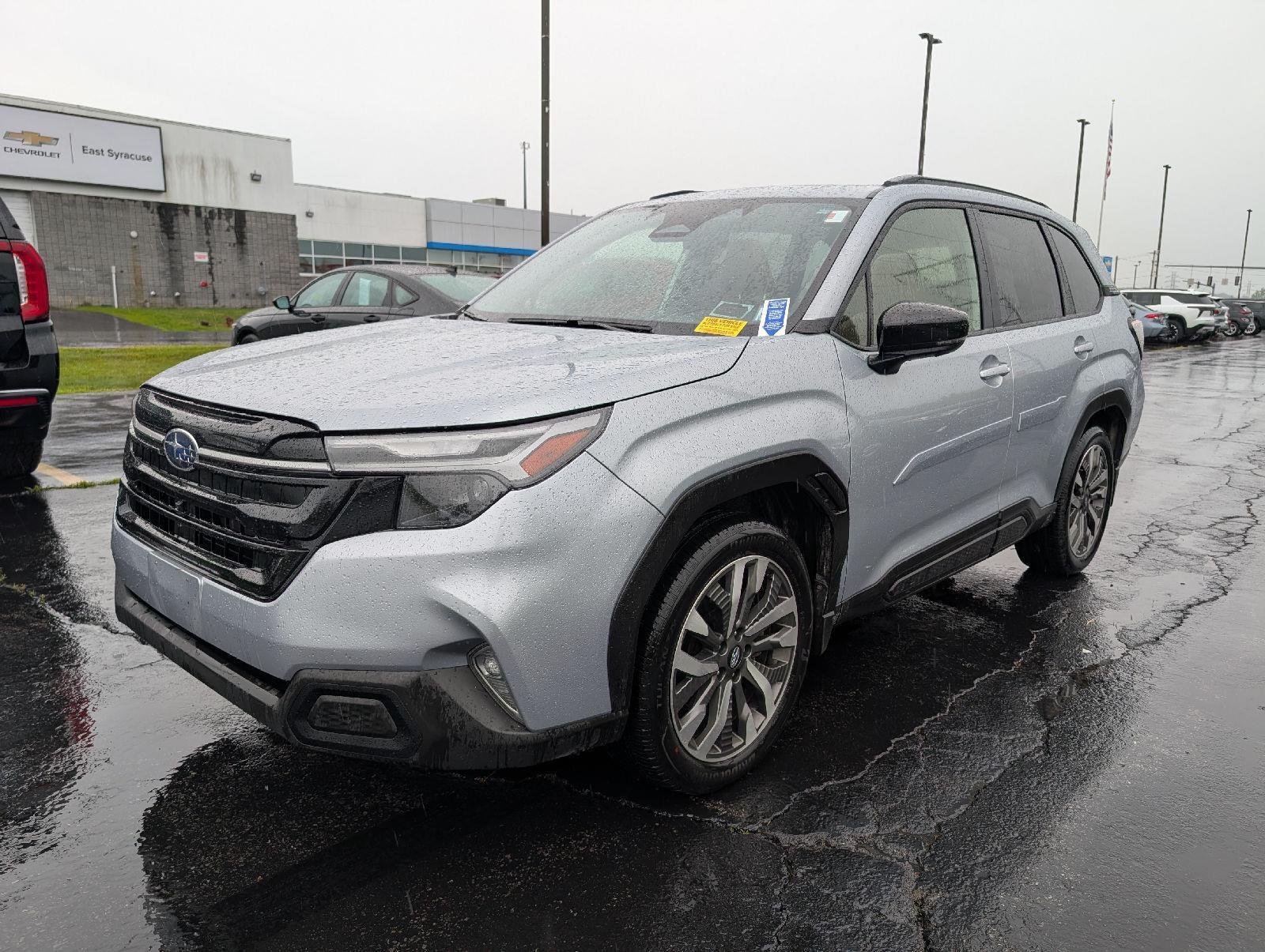 Used 2025  Subaru Touring image 4