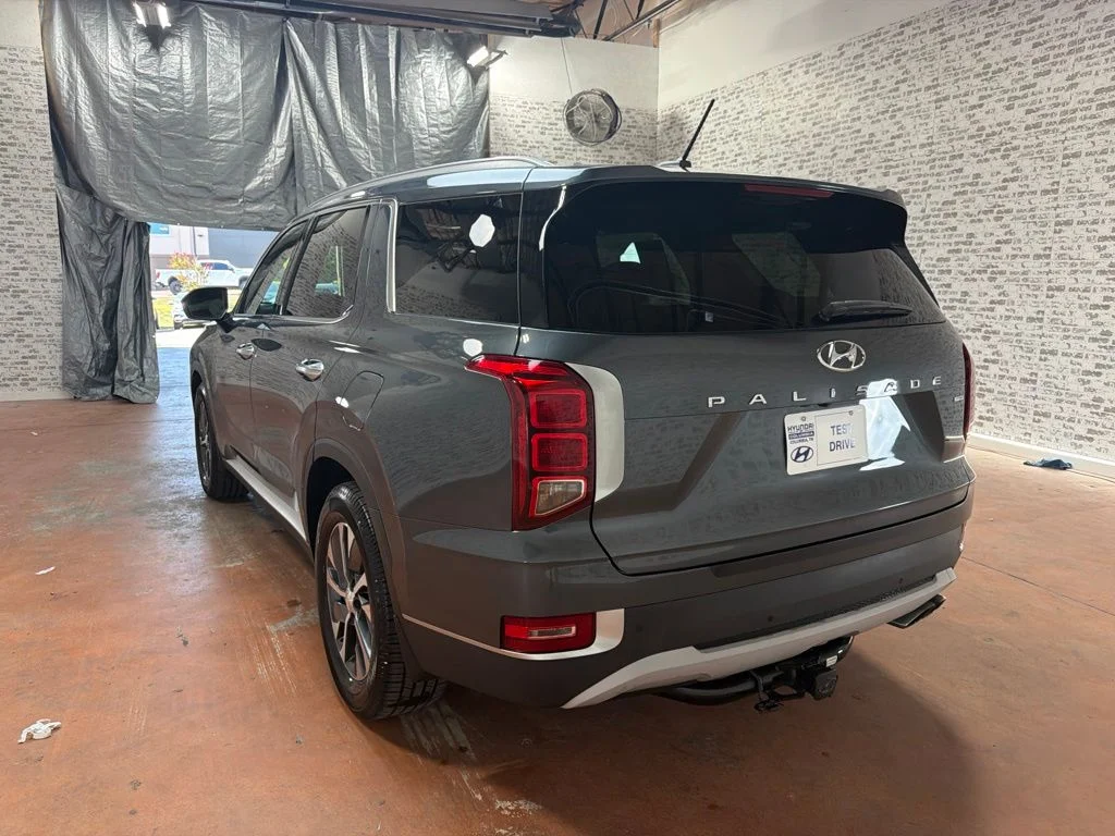Used 2022 Steel Graphite Hyundai SEL image 5