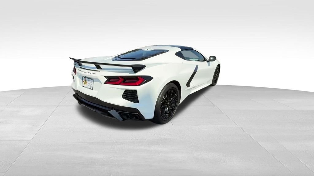 Used 2025 Arctic White Chevrolet Stingray image 5