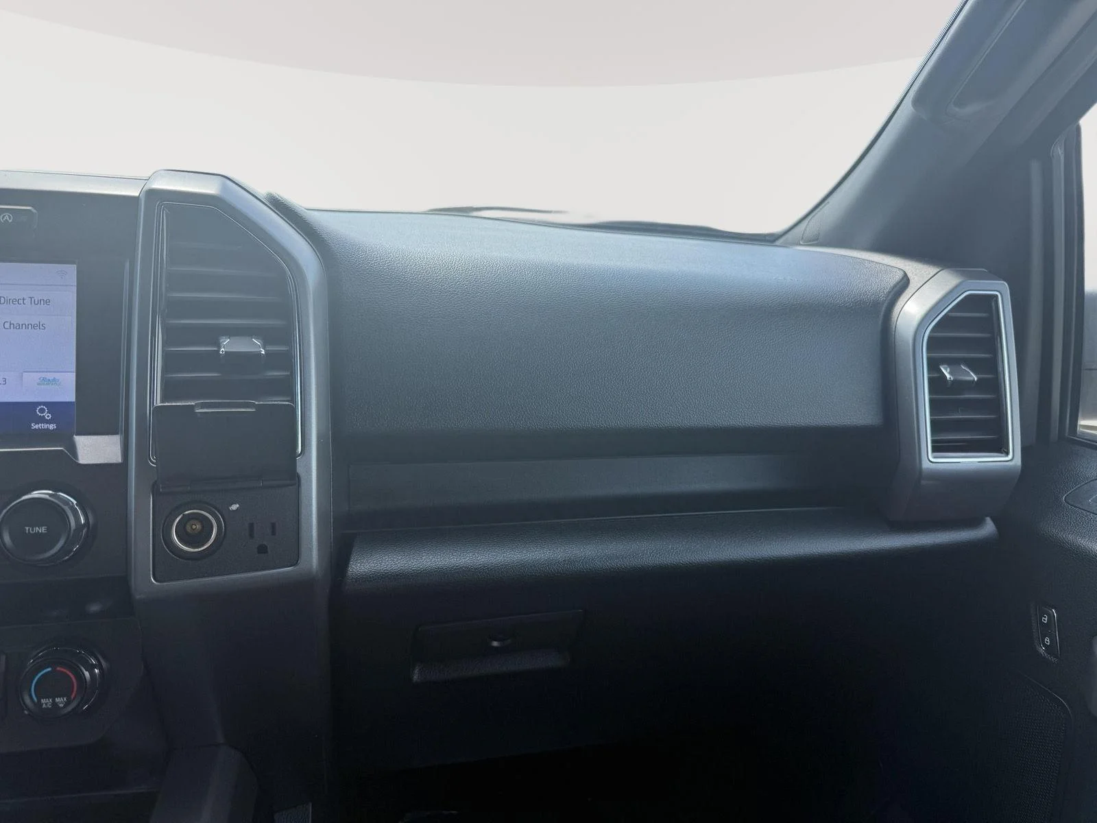Used 2020 Agate Black Ford XLT image 18