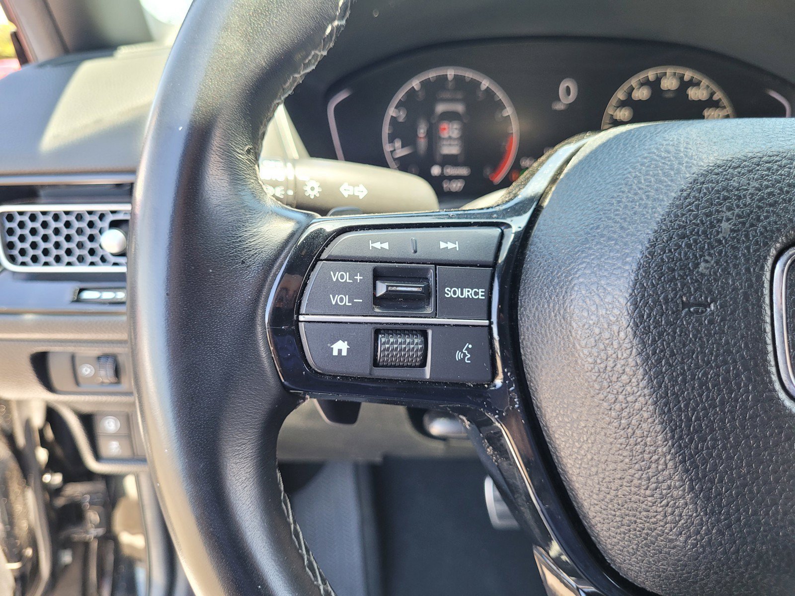 2024 Honda Civic Hatchback Sport - Photo 22