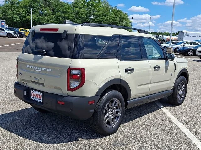 Used 2025 Desert Sand Ford Big Bend image 6