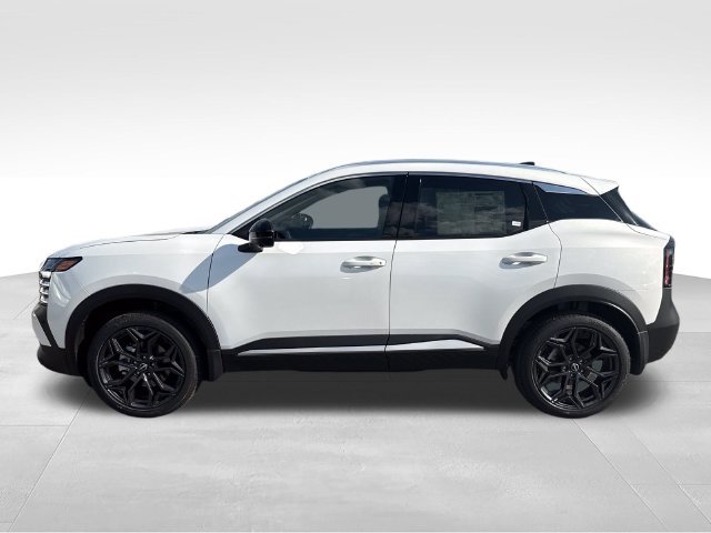 New 2027 Aspen White TriCoat Nissan SR image 2