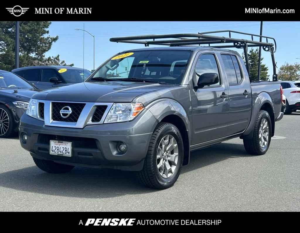 2021 Nissan Frontier SV Crew Cab 4X2 SWB's photo
