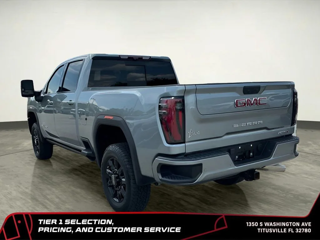 Used 2024 Sterling Metallic GMC AT4 image 5