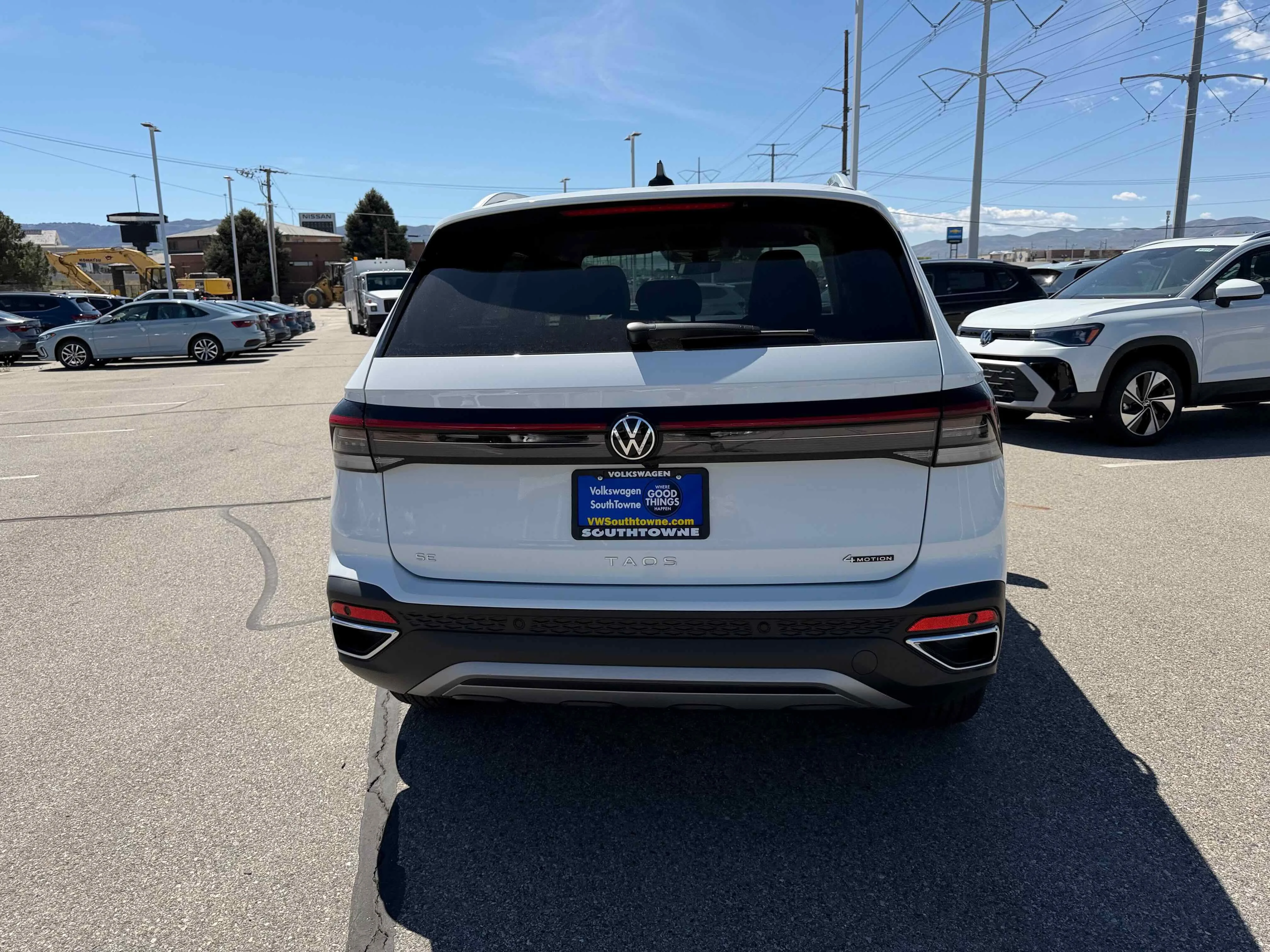 New 2026 Pure White Volkswagen SE image 6