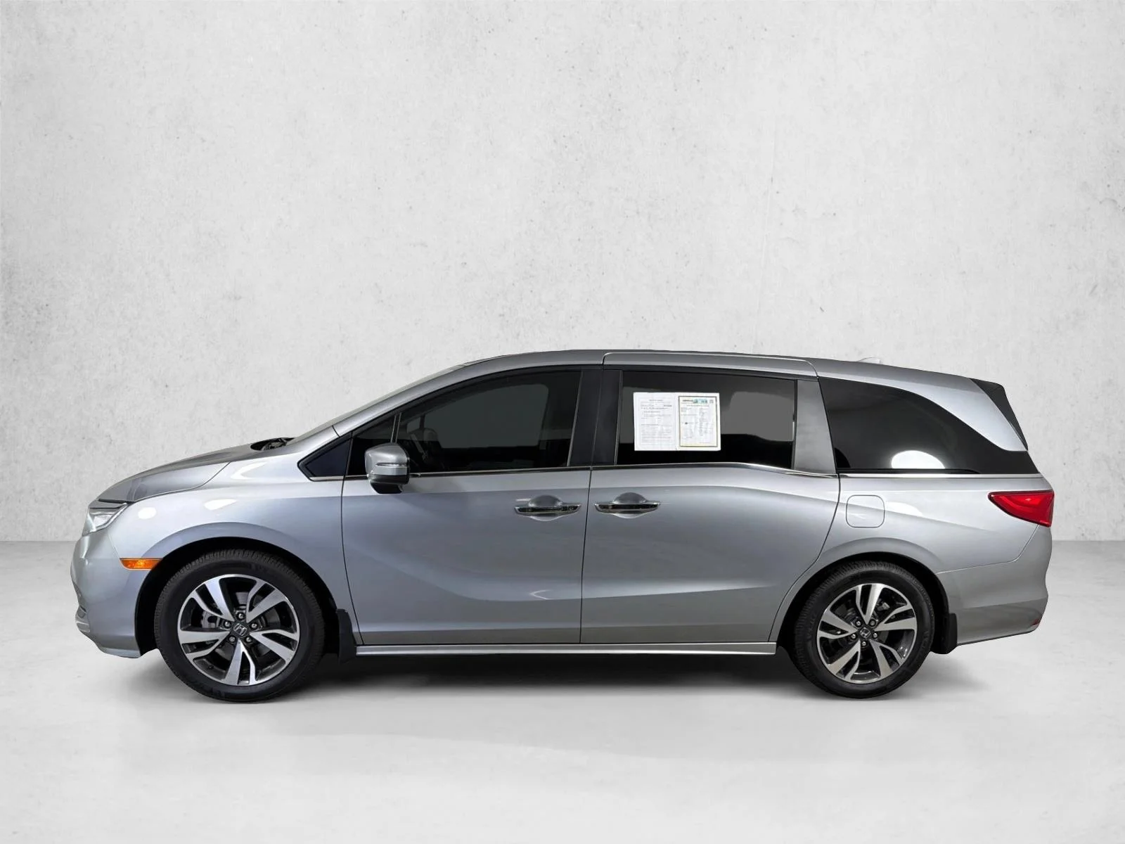 Used 2024 Black Honda Touring image 8