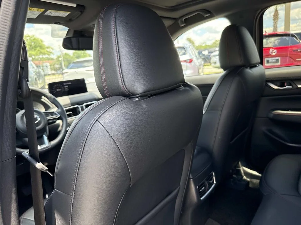 Certified Used 2025 Gray Mazda 2.5 Turbo Premium image 16