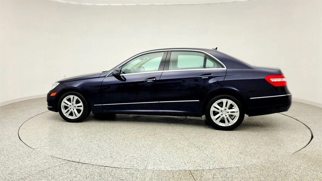Used 2010 Capri Blue Metallic Mercedes-Benz 4dr Sedan E 350 Luxury 4MATIC® image 8