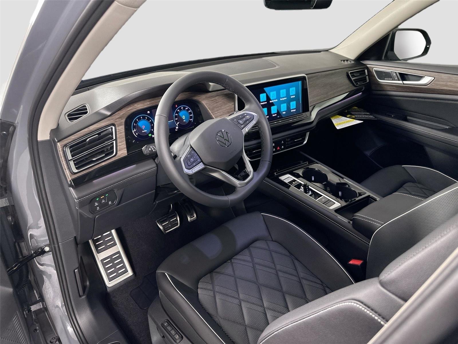 New 2026 Pure Gray Volkswagen 2.0T SEL Premium R-Line image 9