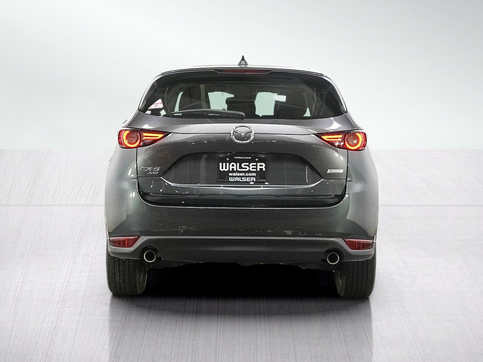 Used 2019 Machine Gray Metallic Mazda Grand Touring image 4