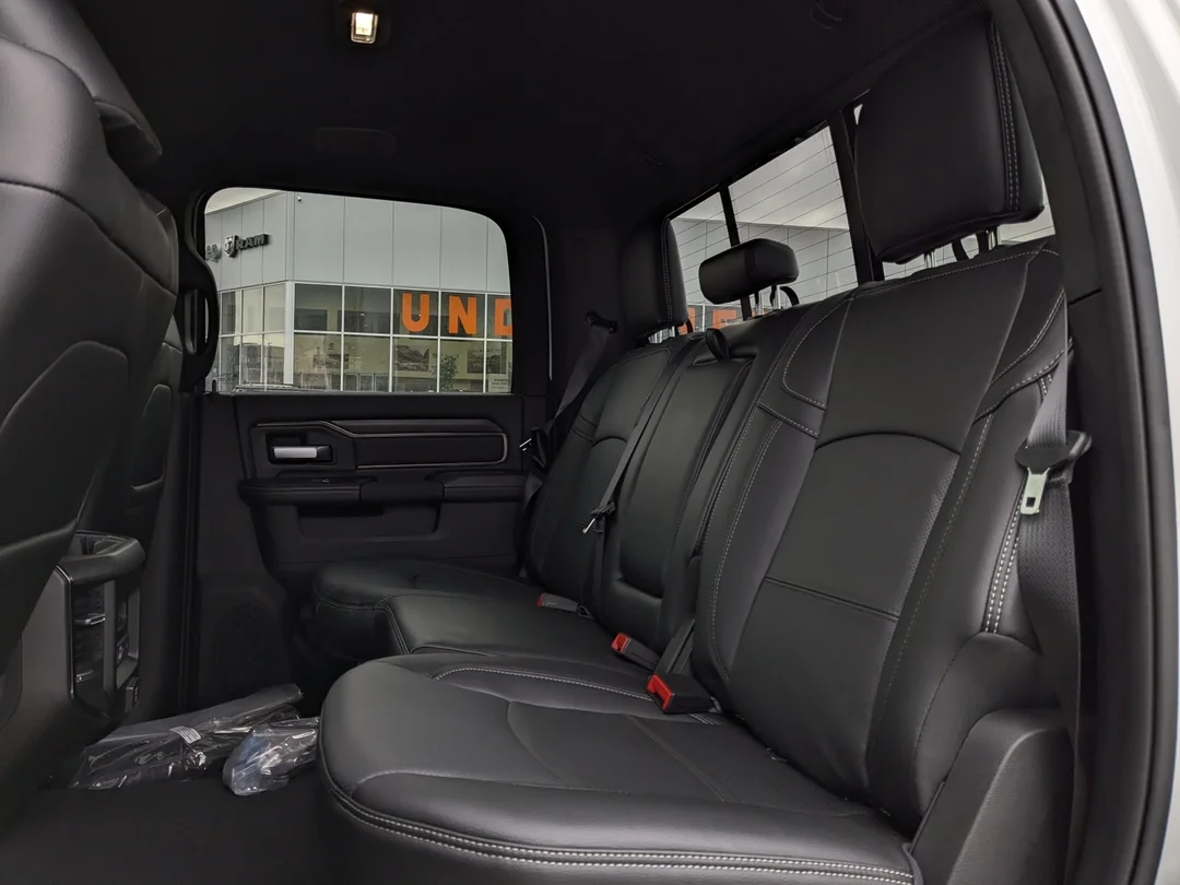 New 2026 White RAM Rebel - - 4x4 - 6.7L Cummins HO Diesel - Level 1 Grp - 5th Wheel Tow Grp & More! image 30