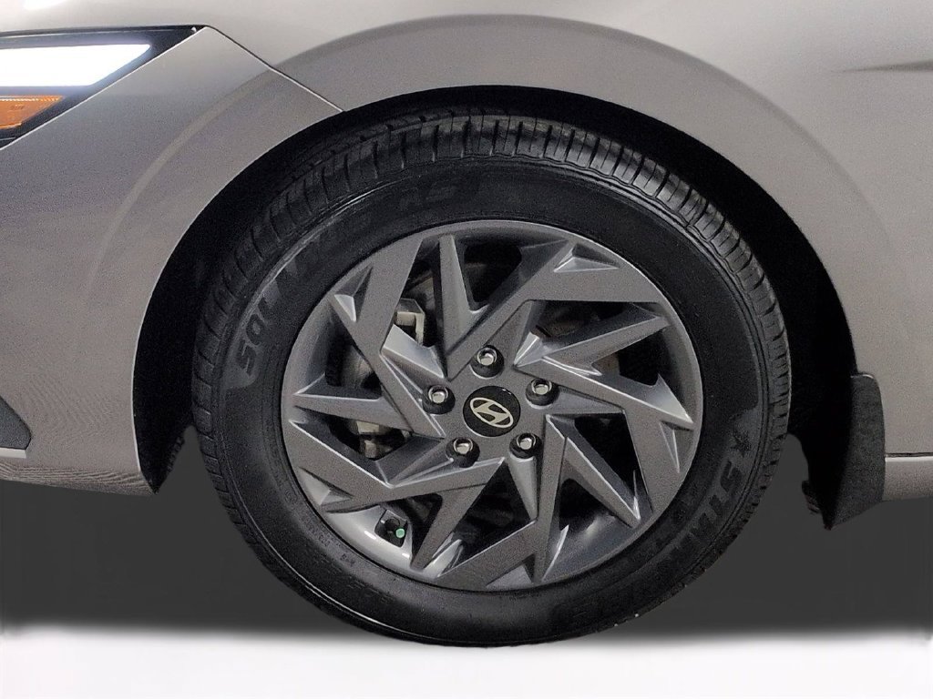 2024 Hyundai Elantra SEL - Photo 13