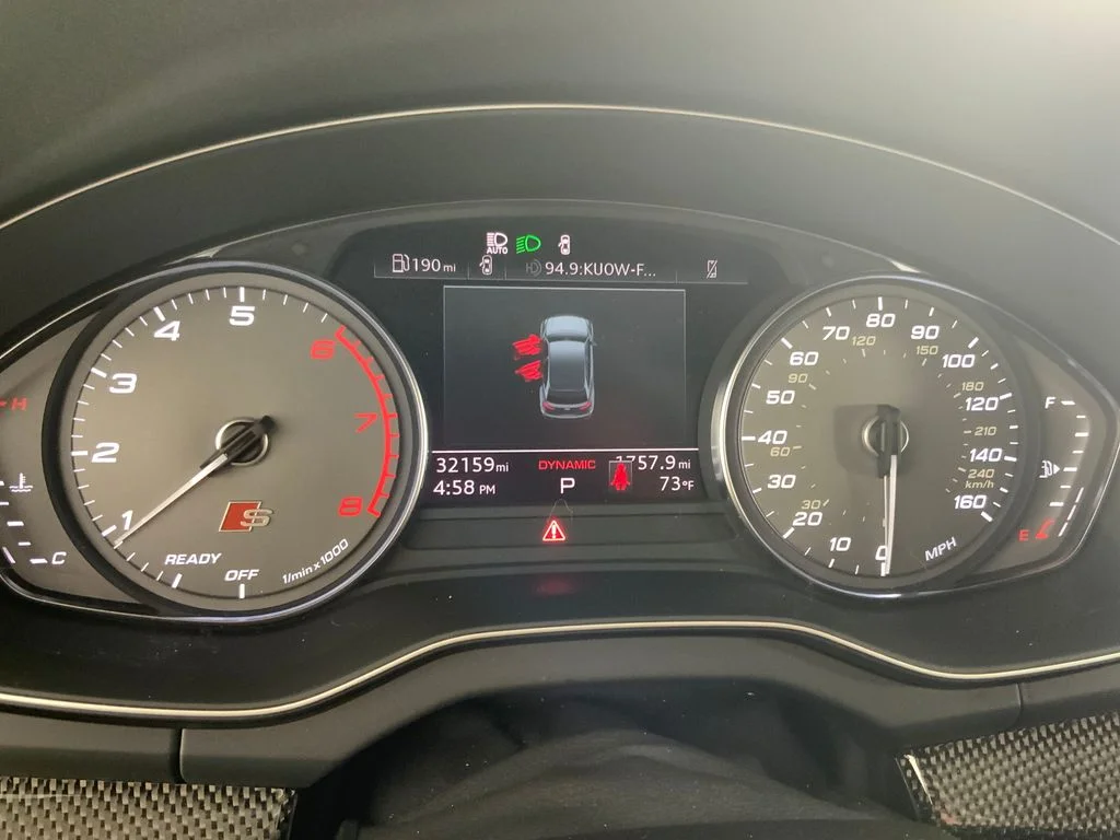 Used 2022 Gray Audi Premium image 24