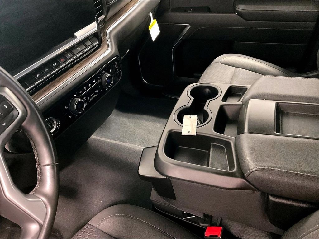 Used 2023 White Chevrolet LT image 20