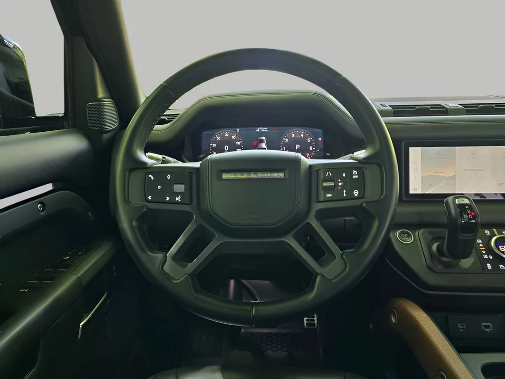 Used 2020 Santorini Black Land Rover 110 X image 17
