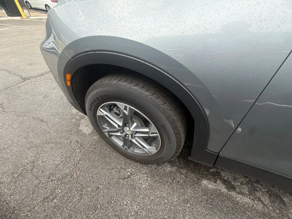 Used 2023 Gray Chevrolet LT image 8