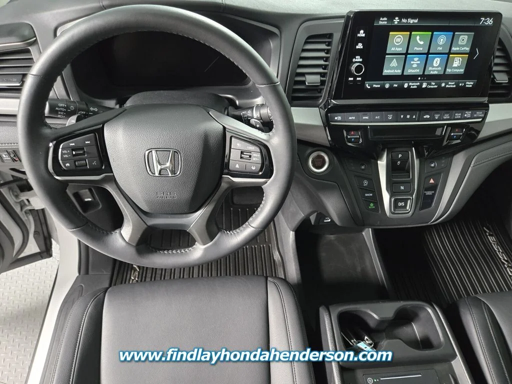 2026 Honda Odyssey EX-L - Photo 18