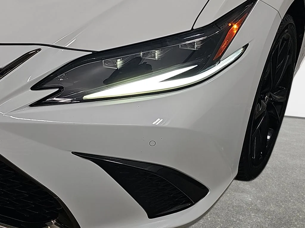 Used 2023 White Lexus 250 image 33