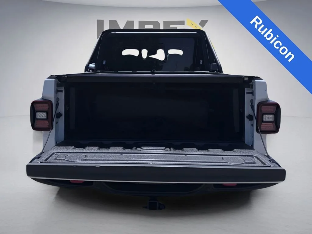 Used 2024 White Jeep Rubicon image 15