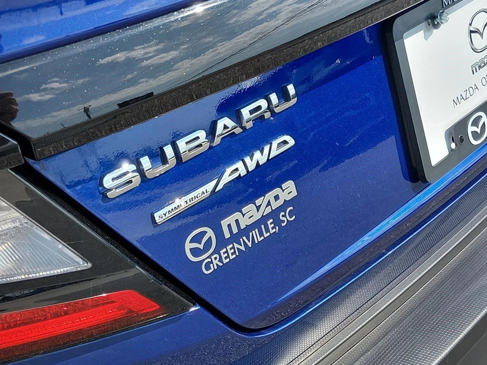 Used 2024 Sapphire Blue Pearl Subaru BASE image 21