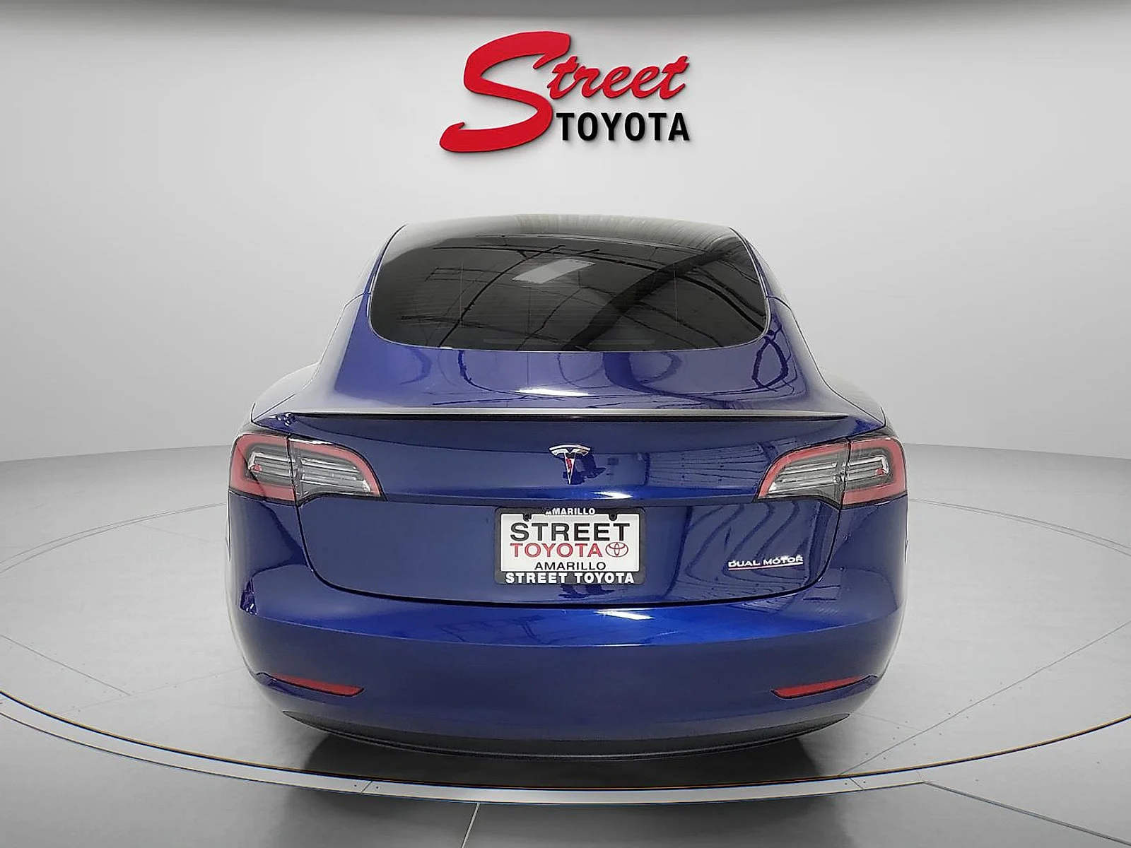 Used 2023 Blue Tesla Performance image 4