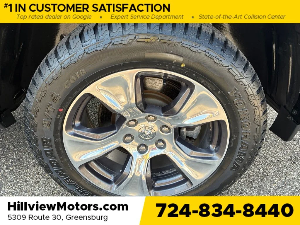 Used 2022 Diamond Black Ram Laramie image 13