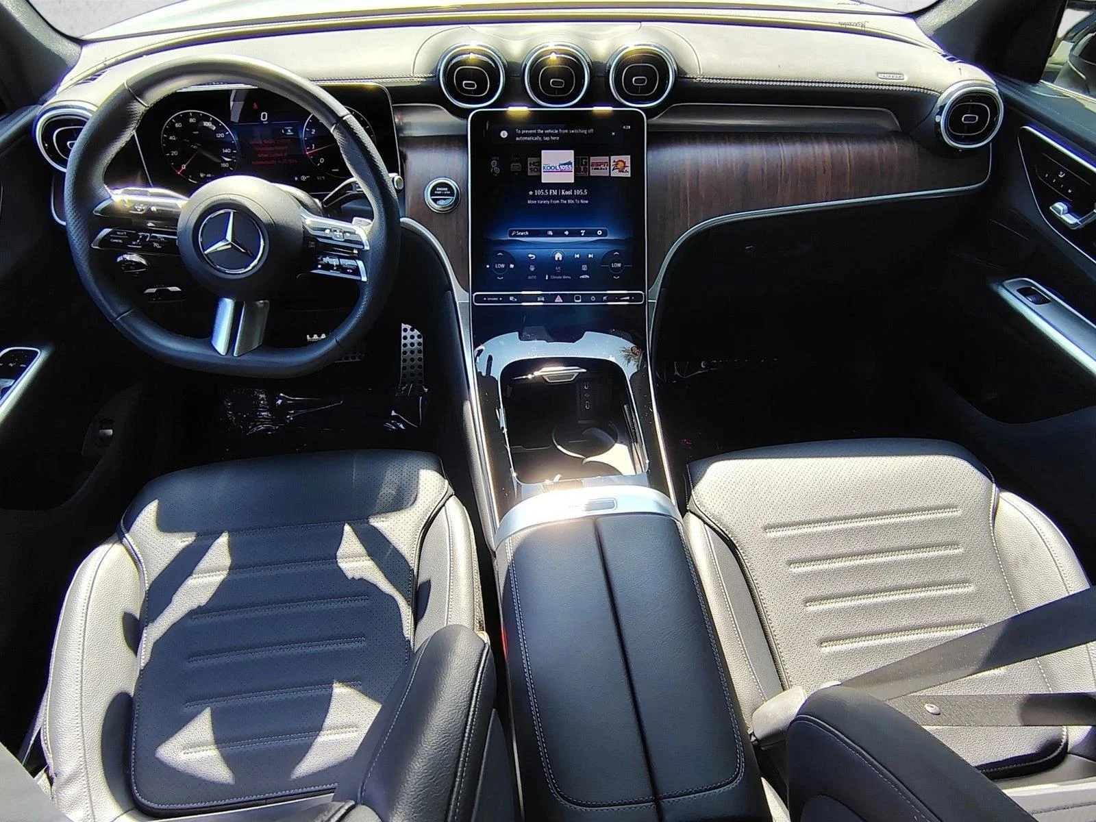 Used 2026 Cirrus Silver Metallic Mercedes-Benz GLC 300 image 18