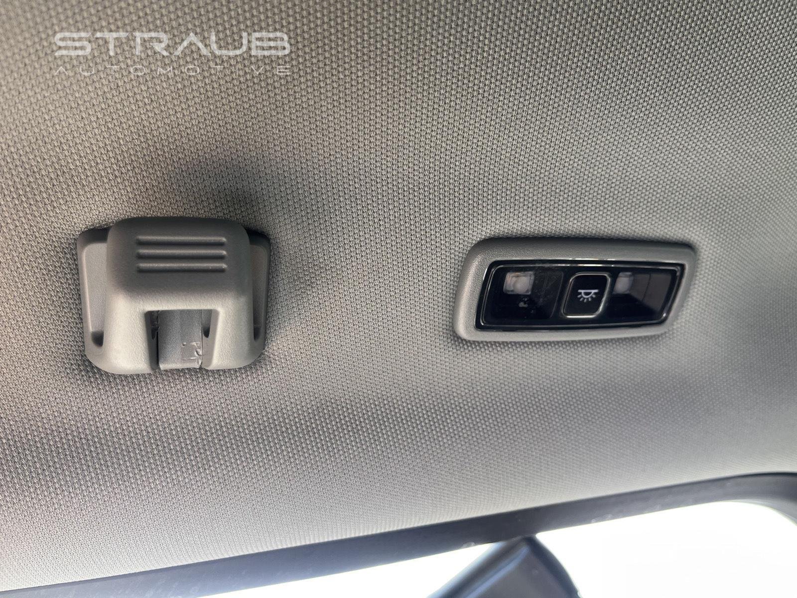 Used 2024 Agate Black Ford XLT image 35
