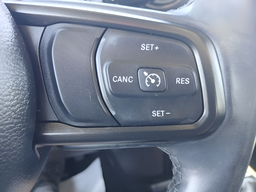 Used 2021 White Jeep Unlimited Sport Altitude image 20