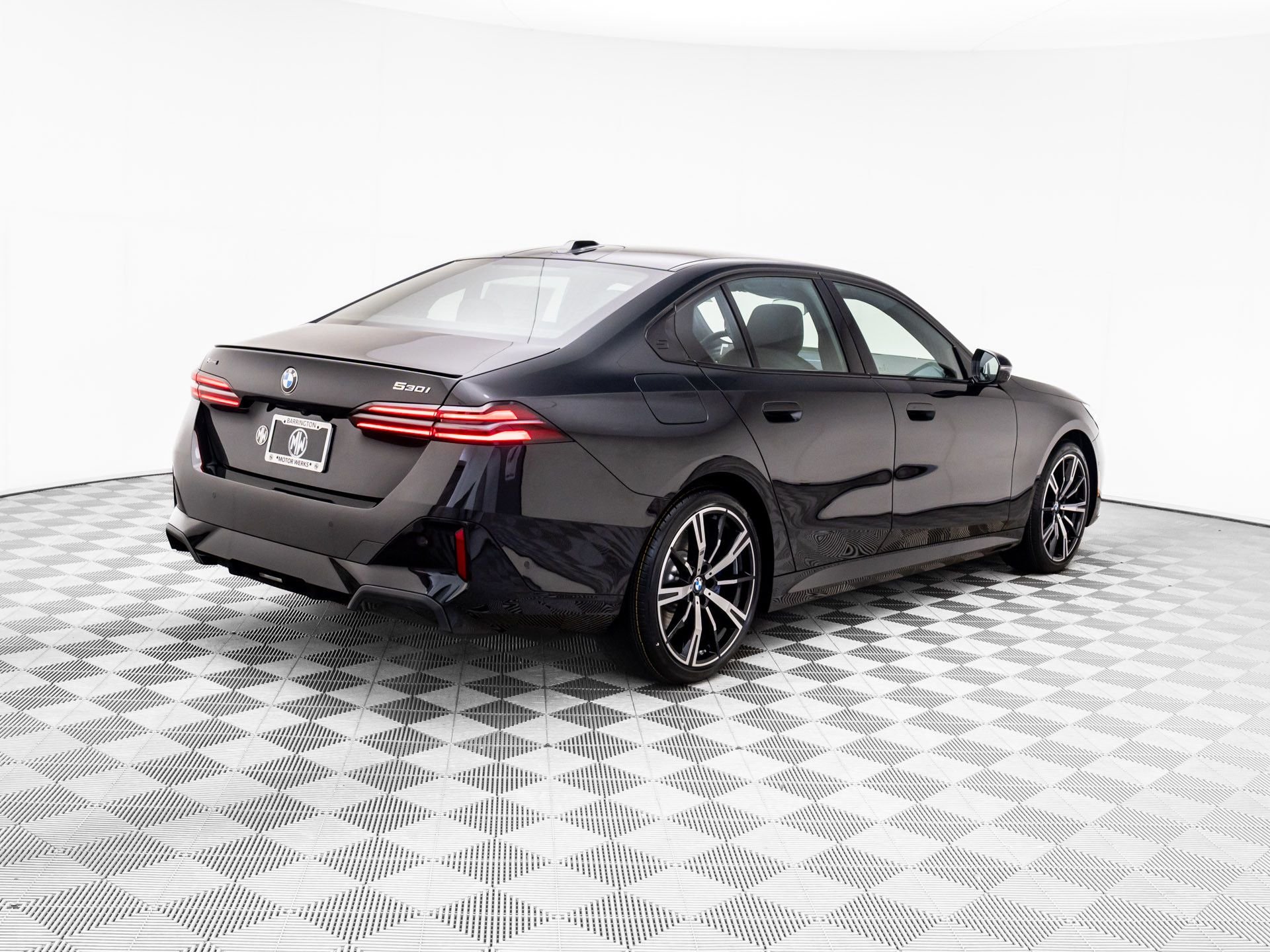 New 2026 Black Sapphire Metallic BMW 530i xDrive image 6